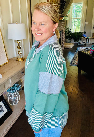 Colorblock V-Neck - Sage