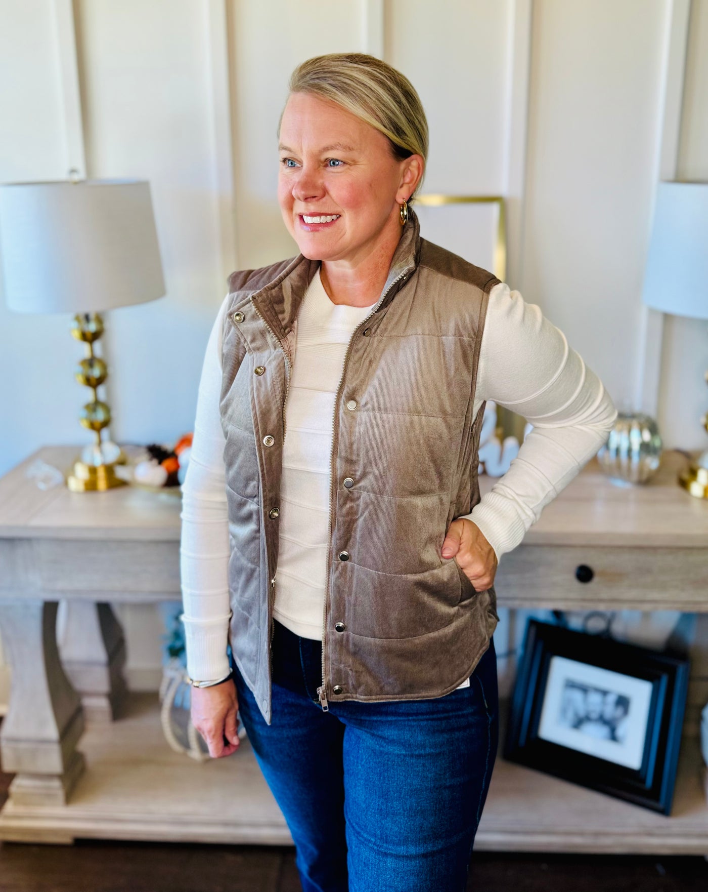 Mini Cord Vest - Mocha
