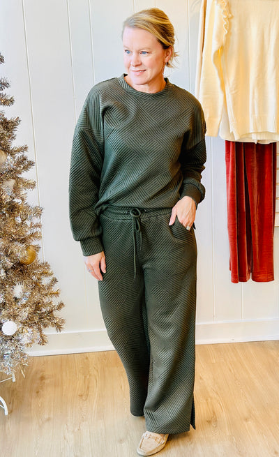 Textured Pullover and Pants Set - Olive