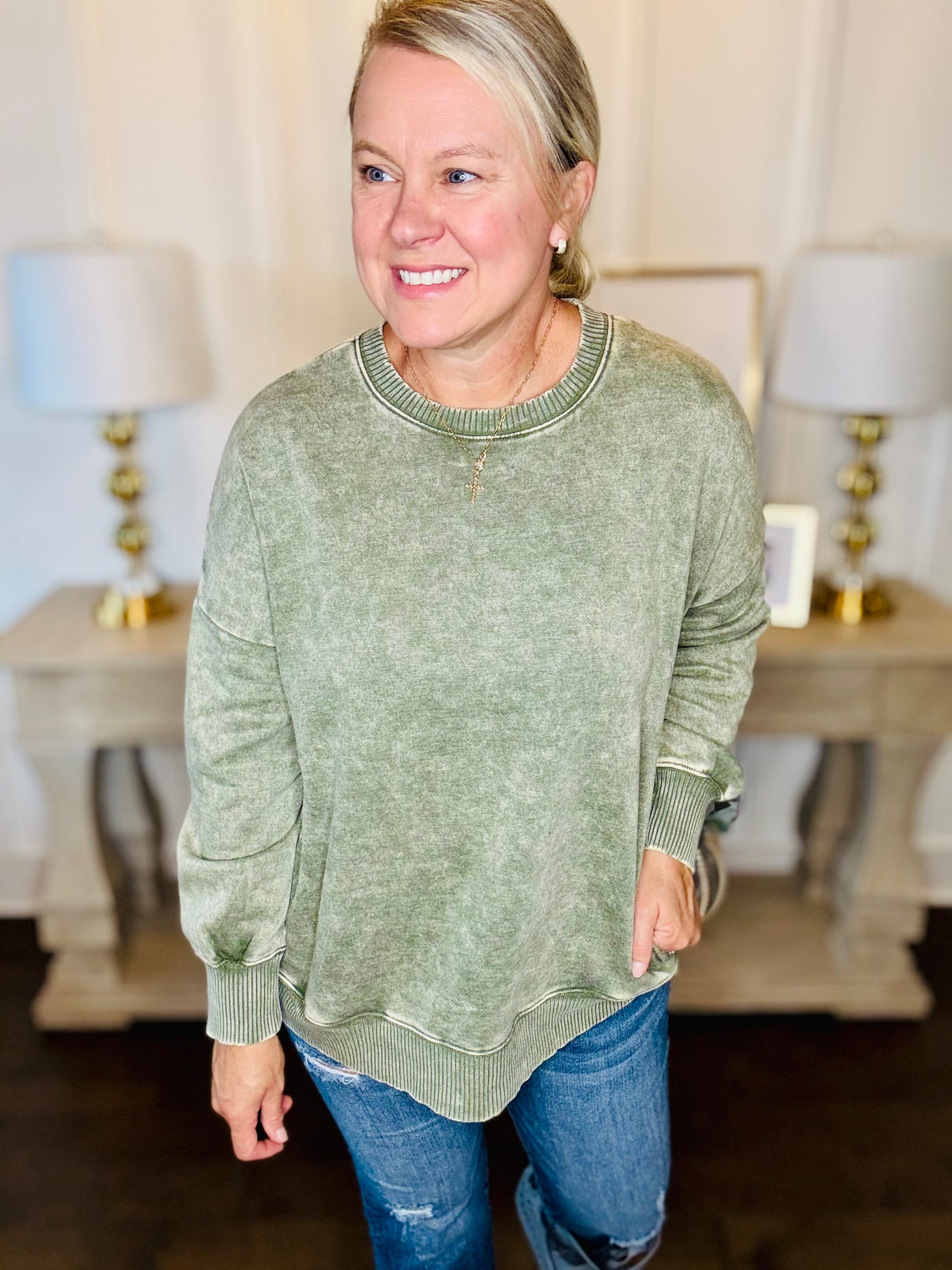 The Best Pullover w-Pockets - Light Olive