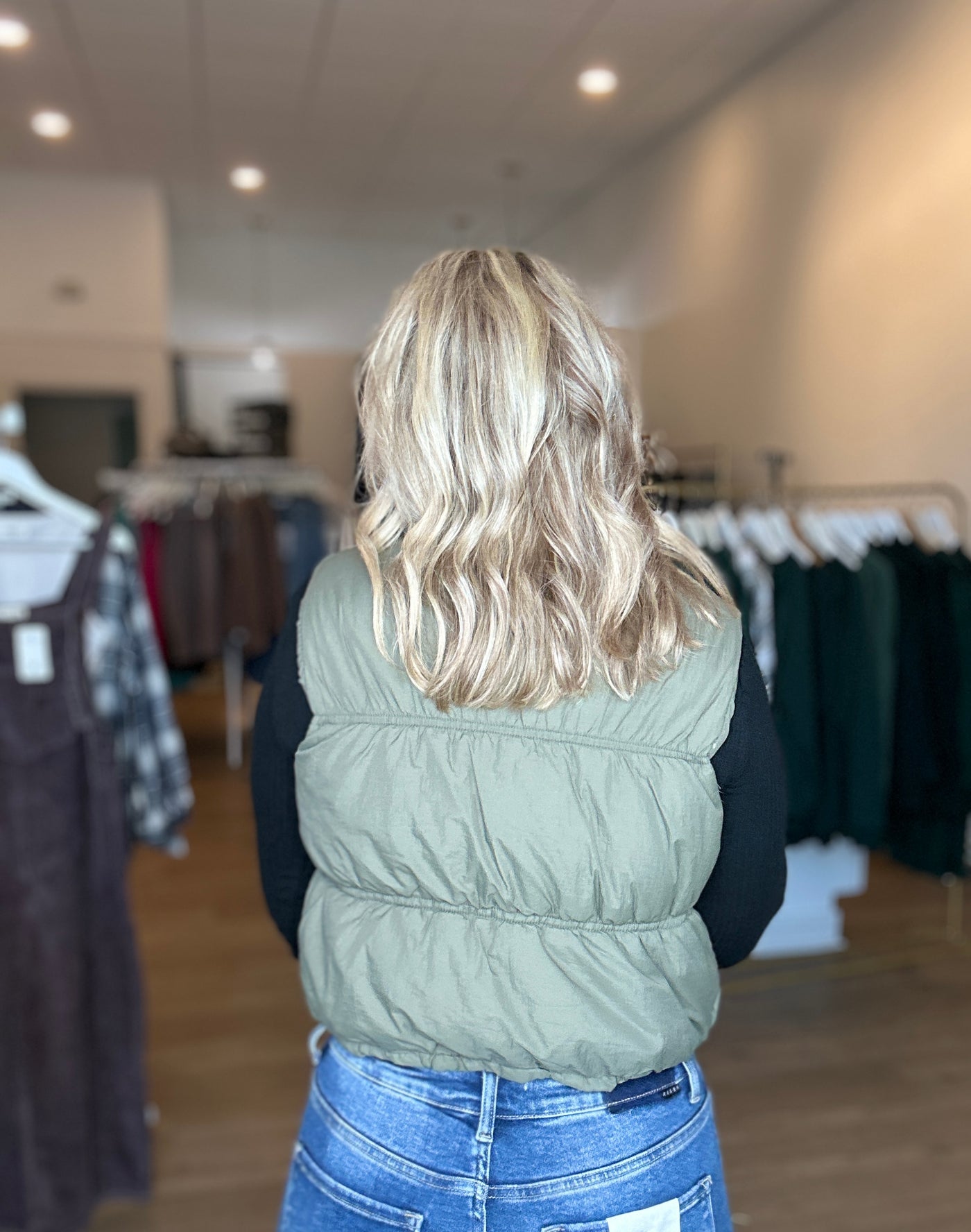 Zip Up Cropped Puffer Vest - Olive