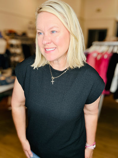 Round Neck Crinkle Cap Sleeve - Black