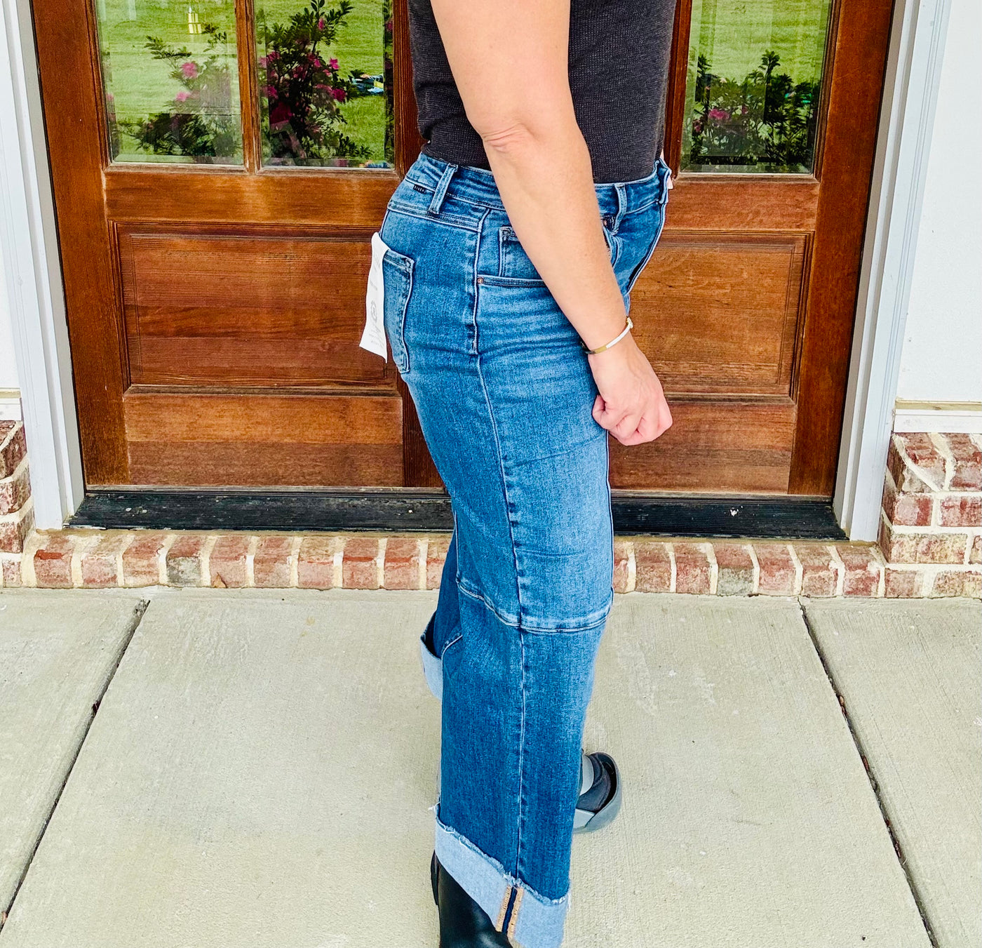 Risen - Seam Crop Wide Leg Denim