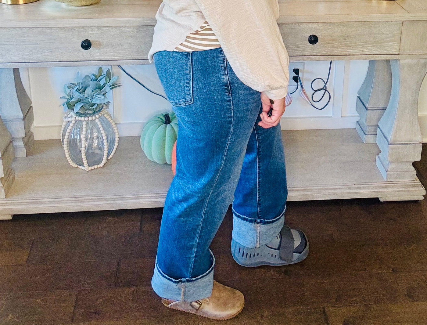 Judy Blue - Vintage Wash Straight Fit