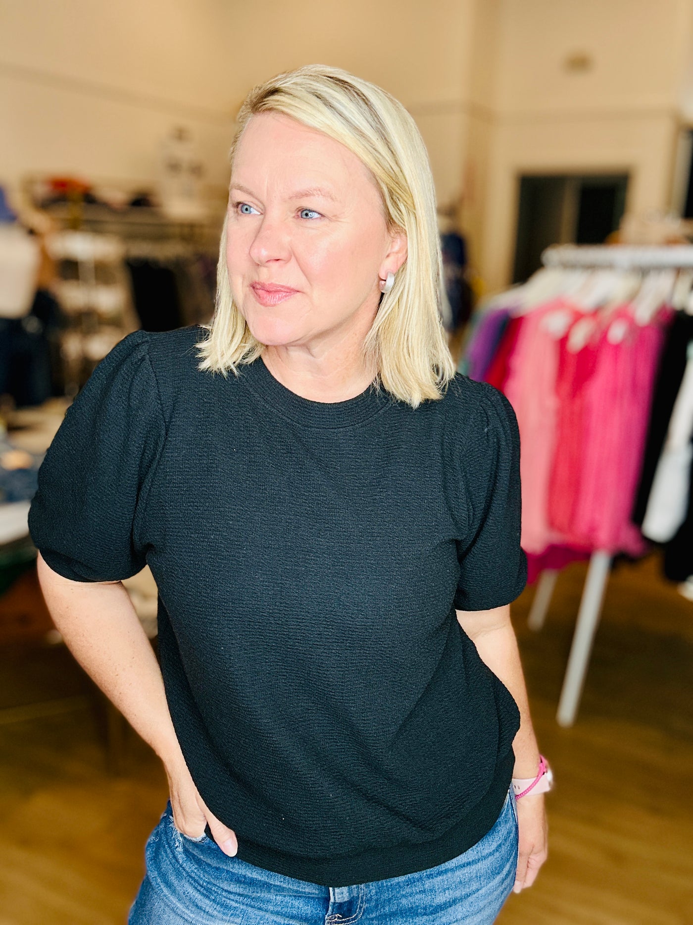 Cloudy Knit Puffy Short Sleeve Top - Black