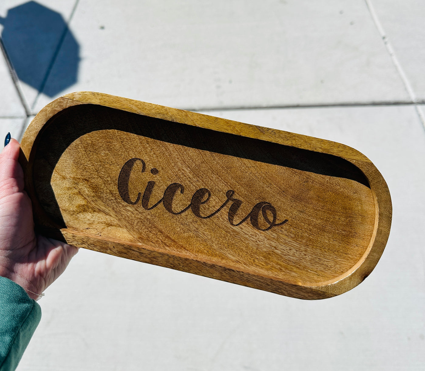 Cicero Oval Wood Tray