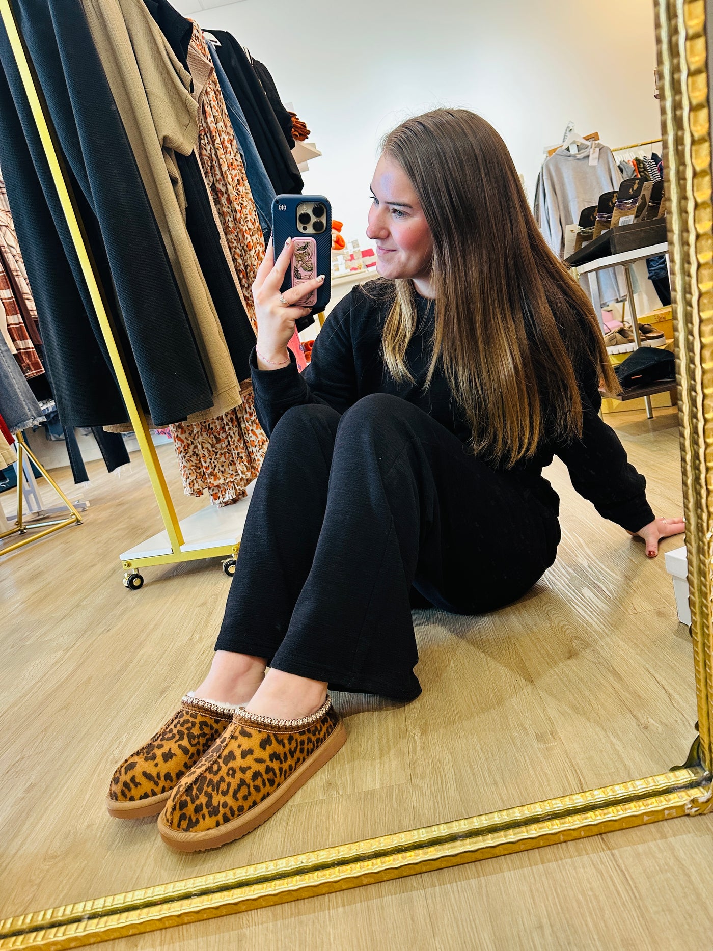 Very G - Sparks - Leopard