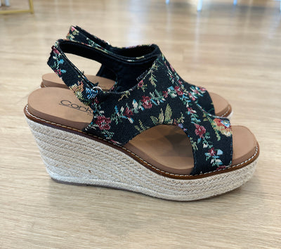 Corkys Brocade - Black