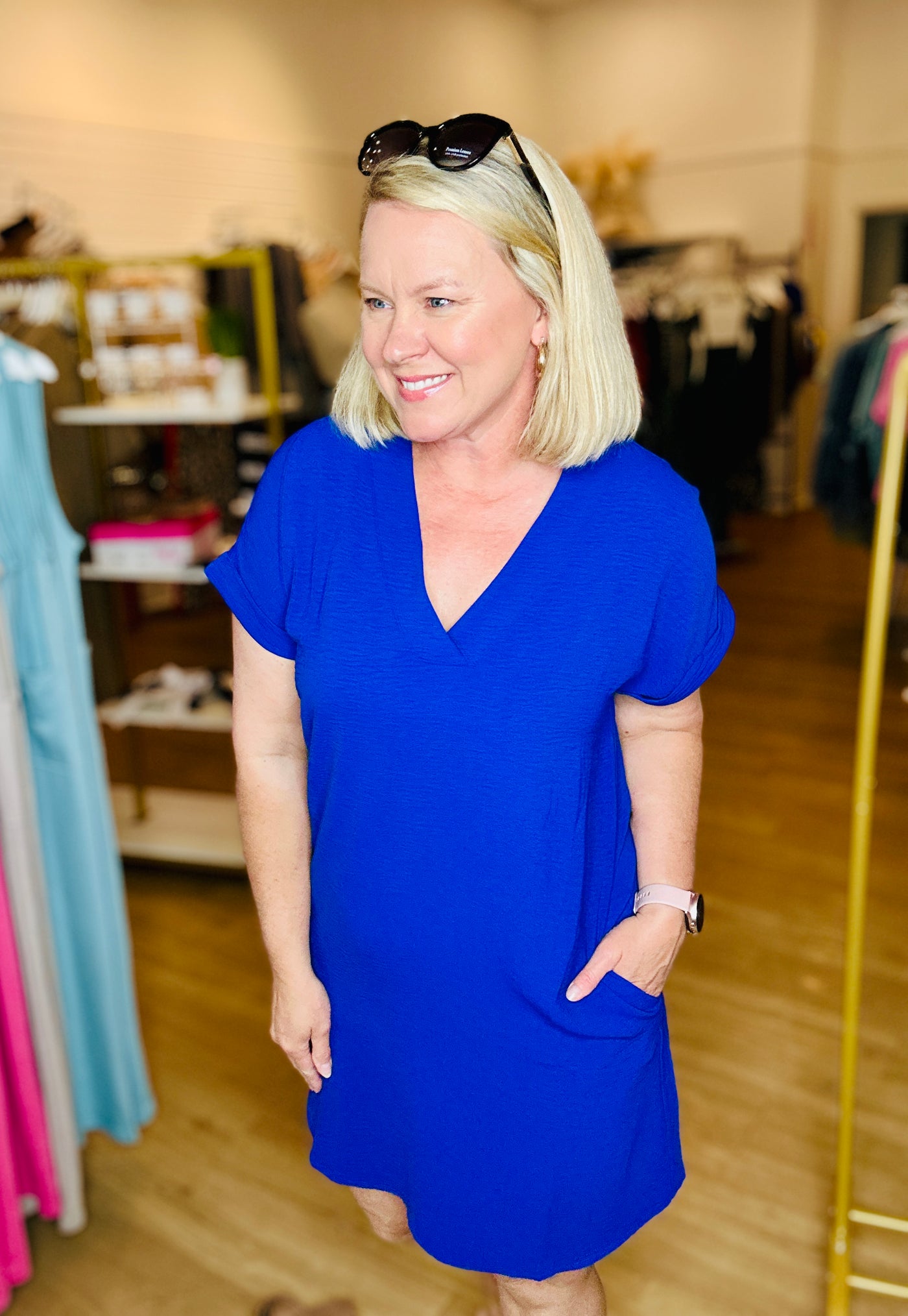 V-Neck Airflow Dress - Navy