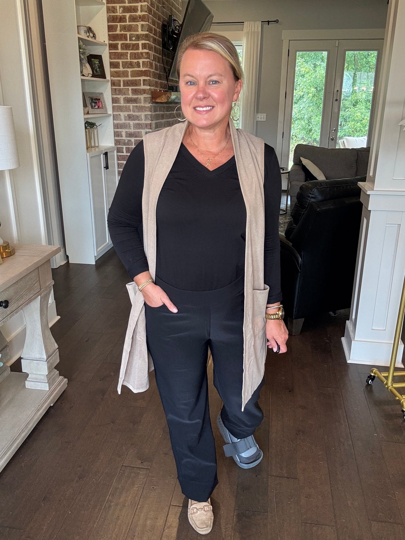 Georgie Wide Leg Pull On Pant - Black