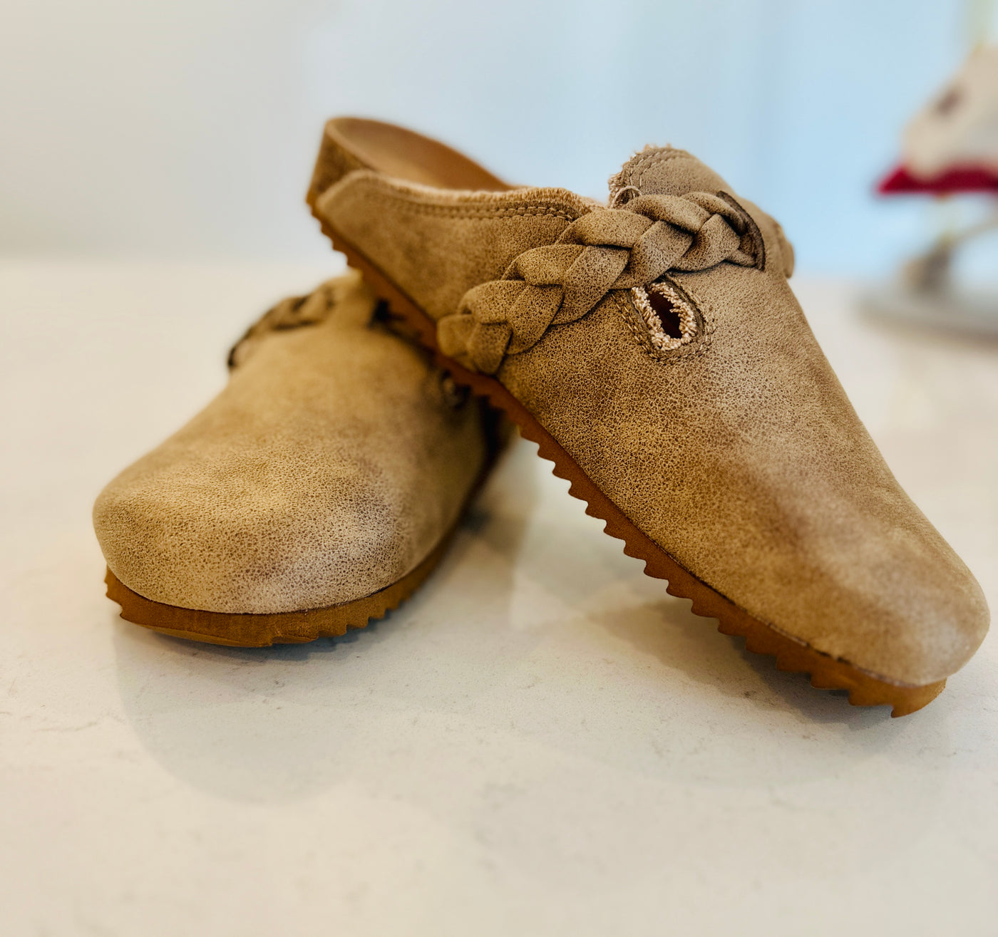 Very G - Iris Slip On - Beige