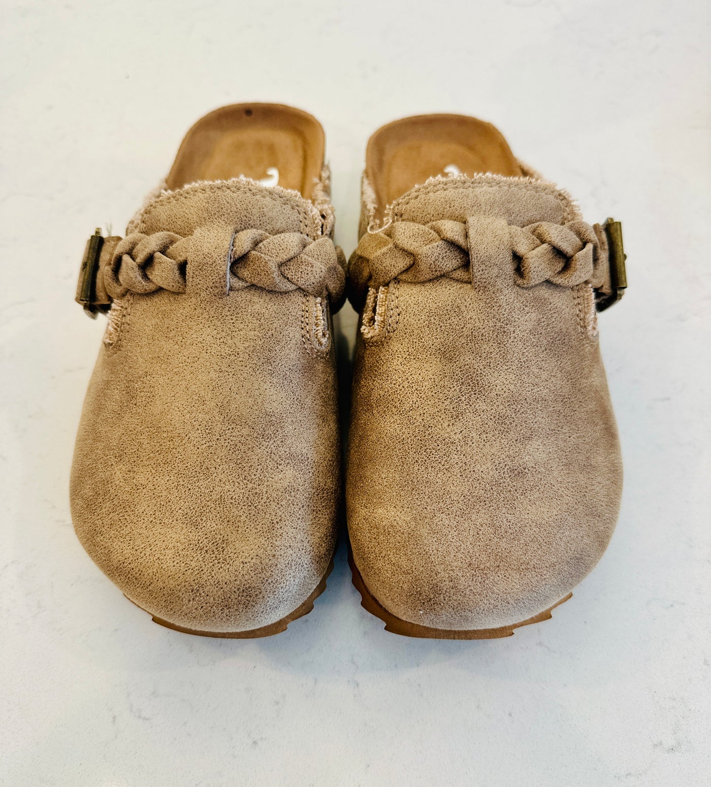 Very G - Iris Slip On - Beige