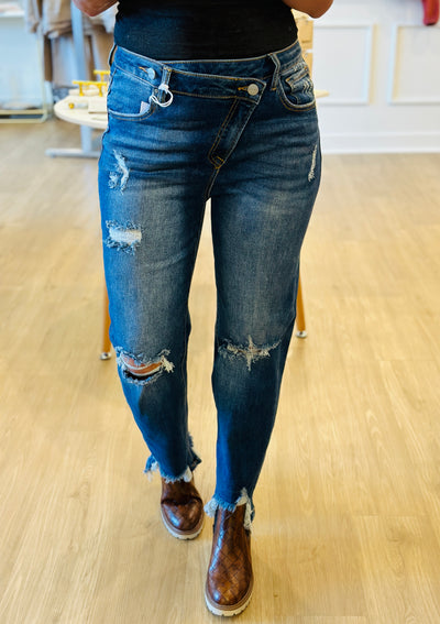High Rise Crossover Girlfriend Jeans - Risen