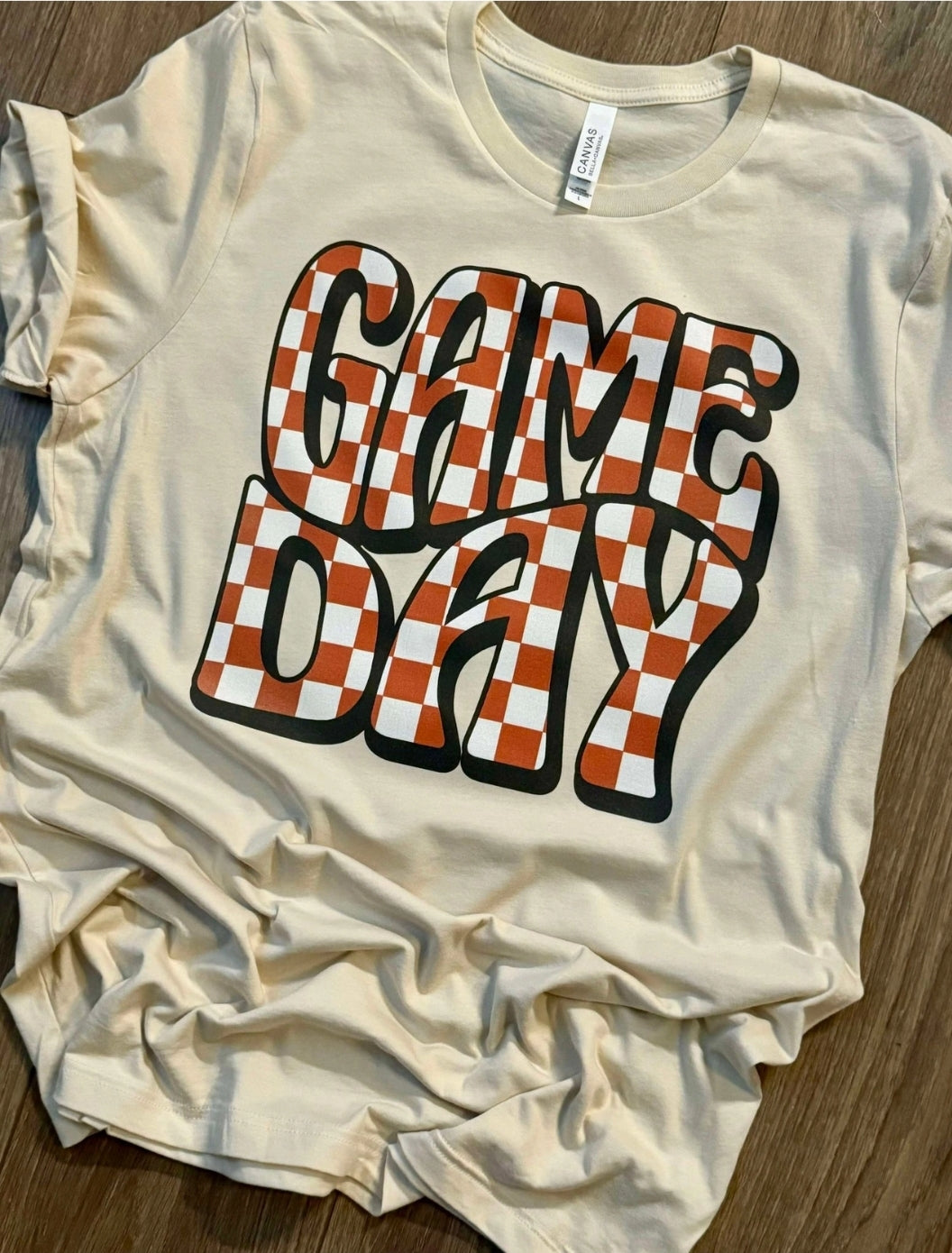 Game Day Checkered Tee - Natural