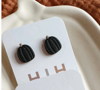 Pumpkin Stud Clay Earrings - Black