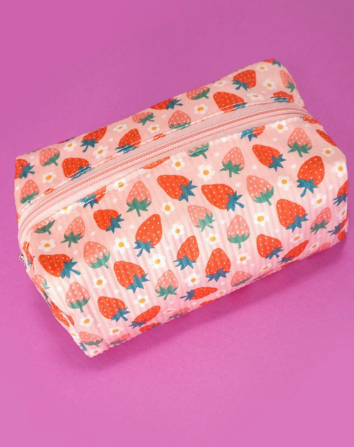 Makeup Bag - Strawberries