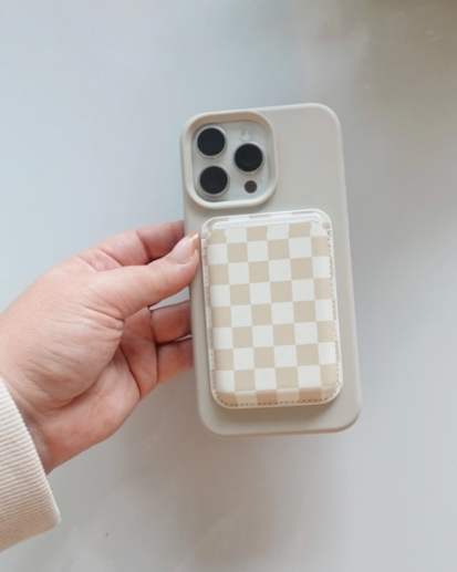 Magnetic Phone Wallet - Beige Checker