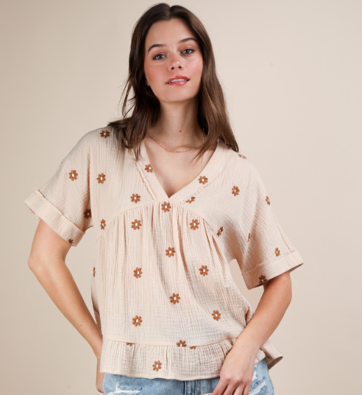 Floral Embroidered Short Sleeve Top